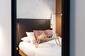 Welldone Quality - Crystal Pool