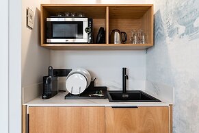 Welldone Quality - Crystal Pool