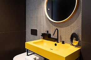 Welldone Quality - Crystal Pool