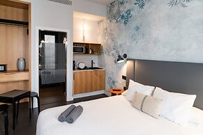 Welldone Quality - Crystal Pool