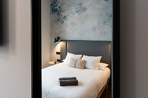 Welldone Quality - Crystal Pool