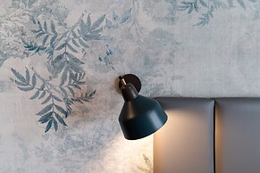 Welldone Quality - Crystal Pool