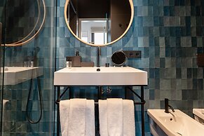 Welldone Quality - Crystal Pool