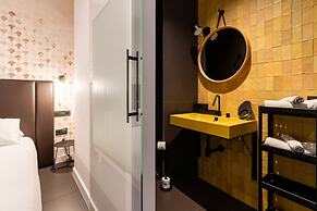 Welldone Quality - Crystal Pool