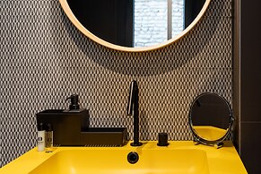 Welldone Quality - Crystal Pool