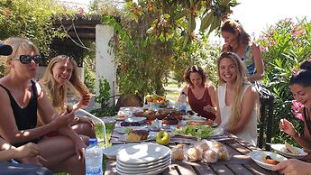 Las Chimeneas