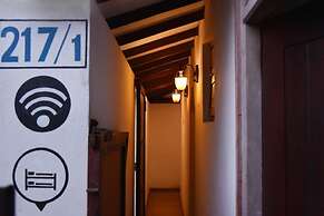 Wagon Wheel Inn - Hostel