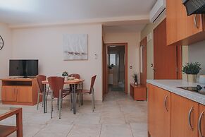 Pool Apartments Tolo