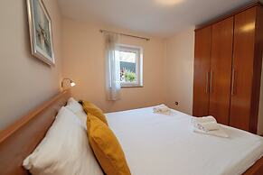 Pool Apartments Tolo