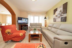 Pool Apartments Tolo