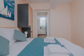 Pool Apartments Tolo