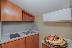 Pool Apartments Tolo