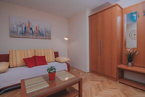 Pool Apartments Tolo