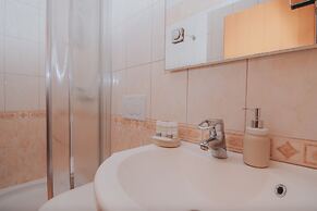 Pool Apartments Tolo