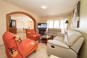 Pool Apartments Tolo