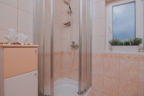 Pool Apartments Tolo