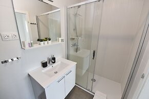 Pool Apartments & Rooms Mare