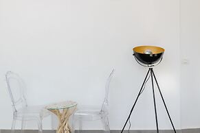 Spacious Modern Apt 1 Step To Beach