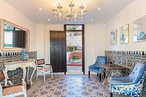 Genteel Home Carmen del Ciprés