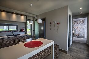 Ariadne Luxury Villa