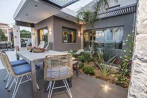 Ariadne Luxury Villa