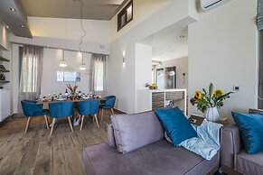 Ariadne Luxury Villa