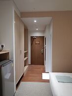 Wishton Hotel Yangon