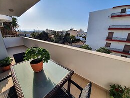 Iriana's Apartment in Center 2