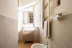 Santo Spirito Bright Flat by Mmega