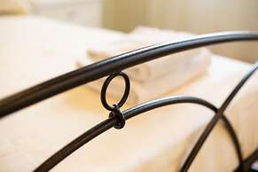 Santo Spirito Bright Flat by Mmega