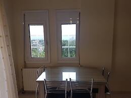 Ria's Sea View Apartment