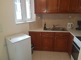 Ria's Sea View Apartment