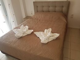 Ria's Sea View Apartment