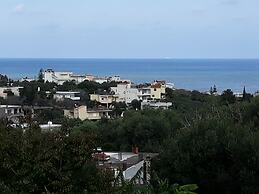 Ria's Sea View Apartment