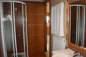 Zoi's Holidays Apartment