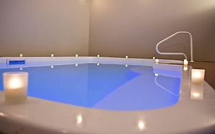 Belamere Suites Hotel