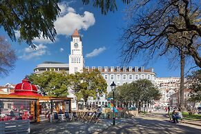 Lisbon Finestay 8 Building