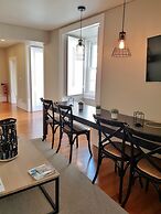 Lisbon Finestay Bica