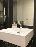 Lisbon Finestay Bica