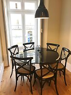 Lisbon Finestay Bica