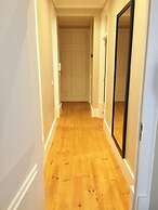 Lisbon Finestay Bica