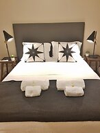 Lisbon Finestay Bica