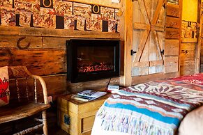 Decatur CourtHouse Suites