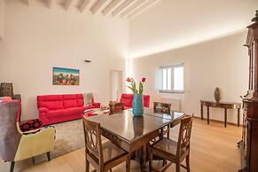Magione Apartment with Terrace by Wonderful Italy
