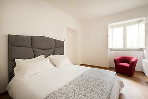 Magione Apartment with Terrace by Wonderful Italy