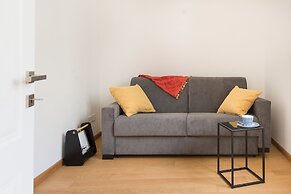 Magione Apartment with Terrace by Wonderful Italy