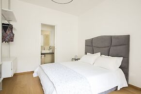 Magione Apartment with Terrace by Wonderful Italy