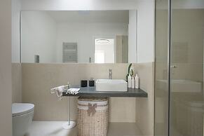 Magione Apartment with Terrace by Wonderful Italy