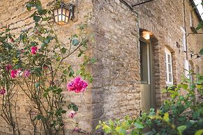 Stunning 2 Bed Cottage in Fordwells