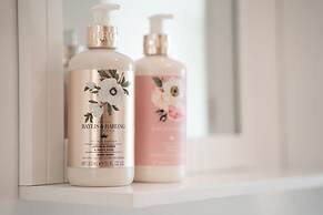 Stunning 2 Bed Cottage in Fordwells